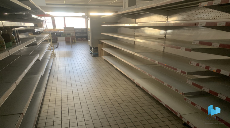 Ma-Cabane - Vente Local commercial Le Grand-Lucé, 341 m²