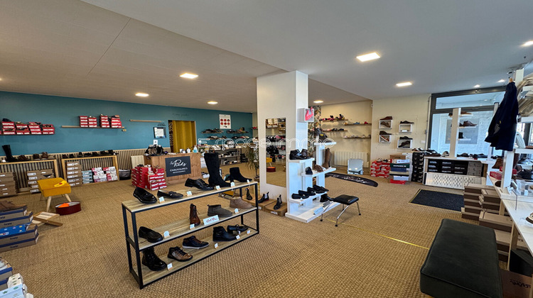 Ma-Cabane - Vente Local commercial LE GRAND-QUEVILLY, 100 m²