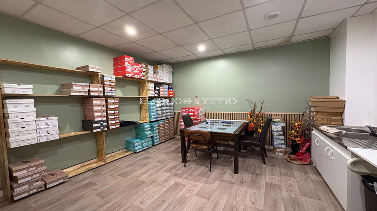 Ma-Cabane - Vente Local commercial LE GRAND-QUEVILLY, 100 m²