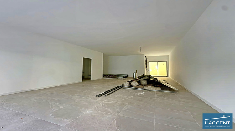 Ma-Cabane - Vente Local commercial Le Grau-du-Roi, 73 m²