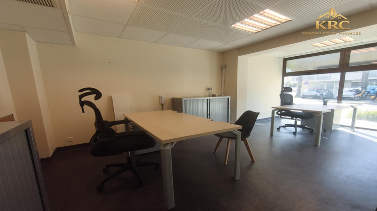 Ma-Cabane - Vente Local commercial Le Grau-du-Roi, 83 m²