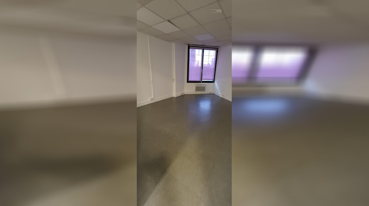 Ma-Cabane - Vente Local commercial Le Kremlin-Bicêtre, 303 m²