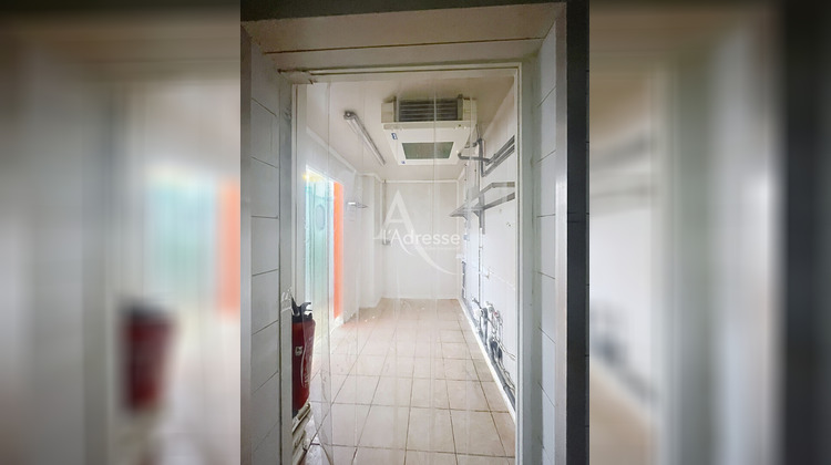 Ma-Cabane - Vente Local commercial LE KREMLIN-BICETRE, 100 m²