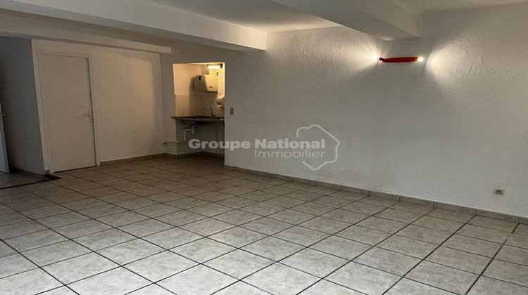 Ma-Cabane - Vente Local commercial LE LUC, 65 m²