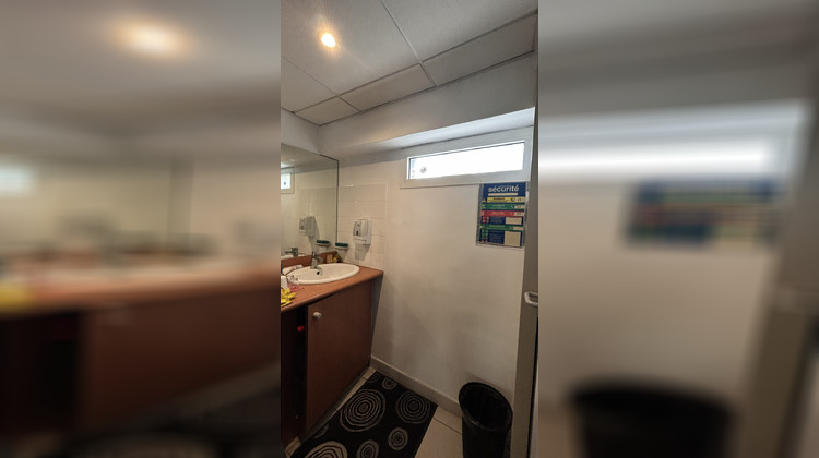 Ma-Cabane - Vente Local commercial Le Luc, 154 m²