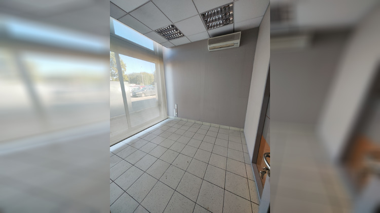 Ma-Cabane - Vente Local commercial Le Mée-sur-Seine, 61 m²