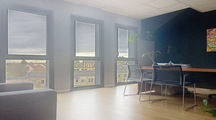 Ma-Cabane - Vente Local commercial LE MESNIL-ESNARD, 102 m²