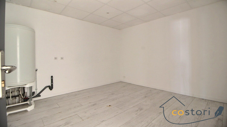 Ma-Cabane - Vente Local commercial Le Muy, 132 m²