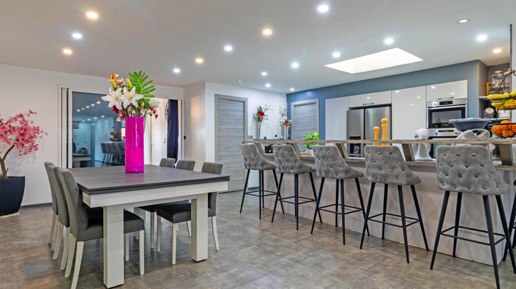 Ma-Cabane - Vente Local commercial Le Muy, 274 m²