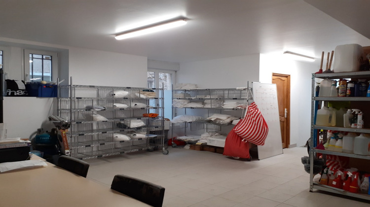 Ma-Cabane - Vente Local commercial LE PALAIS, 140 m²