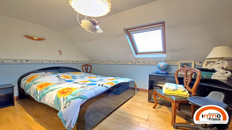 Ma-Cabane - Vente Local commercial LE PETIT-QUEVILLY, 440 m²