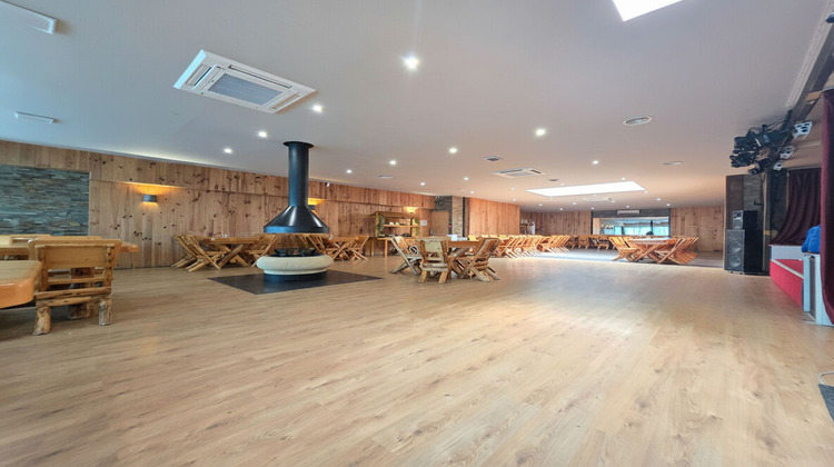 Ma-Cabane - Vente Local commercial LE PIN, 780 m²