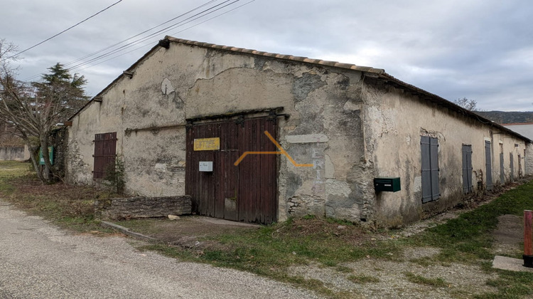 Ma-Cabane - Vente Local commercial LE POET LAVAL, 300 m²