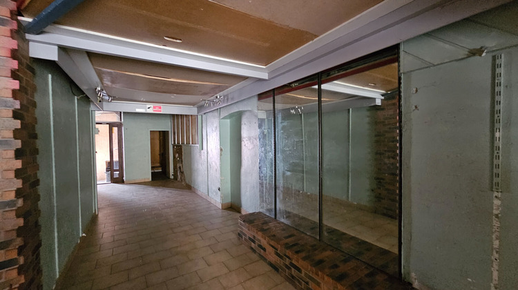 Ma-Cabane - Vente Local commercial LE PONT-DE-BEAUVOISIN, 53 m²