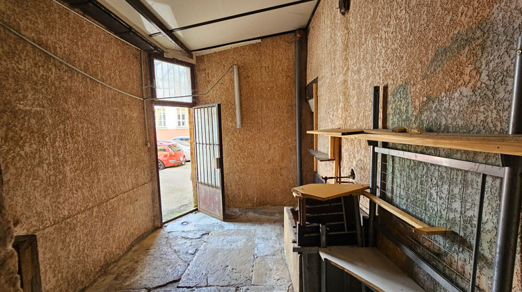 Ma-Cabane - Vente Local commercial LE PONT-DE-BEAUVOISIN, 53 m²