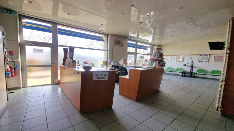 Ma-Cabane - Vente Local commercial Le Pont-de-Claix, 230 m²