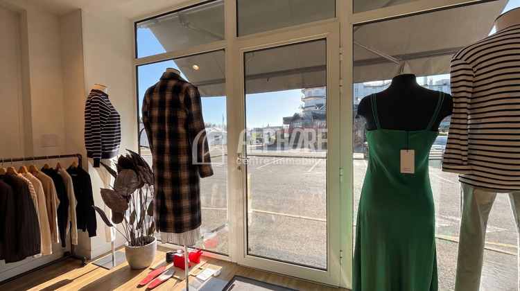 Ma-Cabane - Vente Local commercial LE POULIGUEN, 267 m²