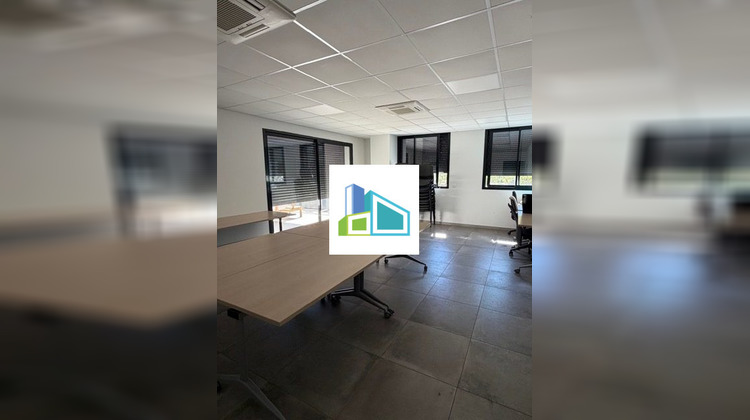 Ma-Cabane - Vente Local commercial Le Pradet, 1113 m²