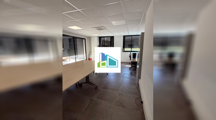 Ma-Cabane - Vente Local commercial Le Pradet, 1113 m²