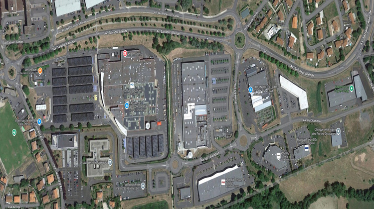 Ma-Cabane - Vente Local commercial Le Puy-en-Velay, 320 m²