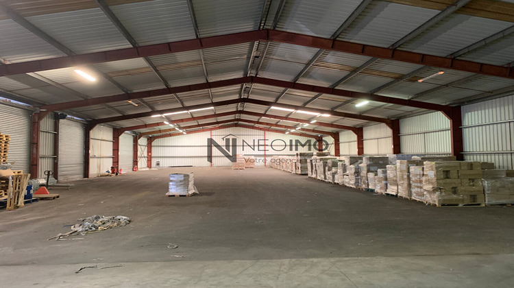Ma-Cabane - Vente Local commercial LE SYNDICAT, 2650 m²