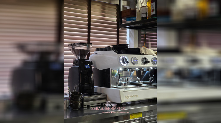 Ma-Cabane - Vente Local commercial Lecci, 219 m²