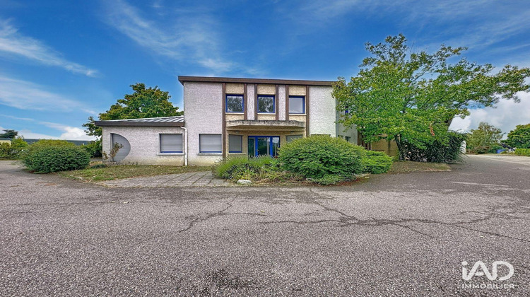 Ma-Cabane - Vente Local commercial Lentilly, 1995 m²