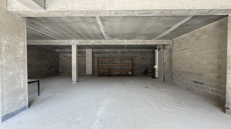 Ma-Cabane - Vente Local commercial Léognan, 210 m²