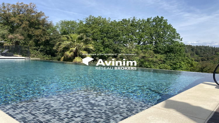 Ma-Cabane - Vente Local commercial Les Adrets-de-l'Estérel, 500 m²