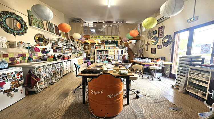 Ma-Cabane - Vente Local commercial LES ANGLES, 80 m²