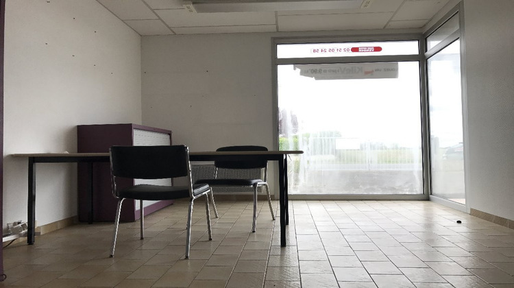 Ma-Cabane - Vente Local commercial LES BROUZILS, 350 m²