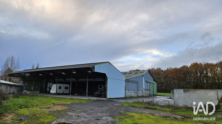 Ma-Cabane - Vente Local commercial Les Brouzils, 1300 m²