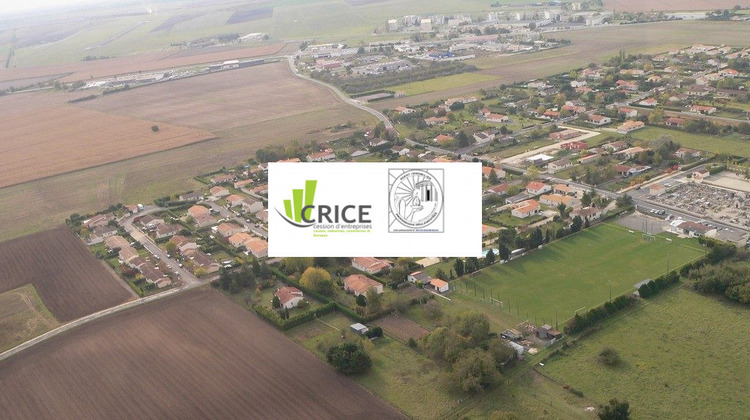 Ma-Cabane - Vente Local commercial Les Gonds, 75 m²