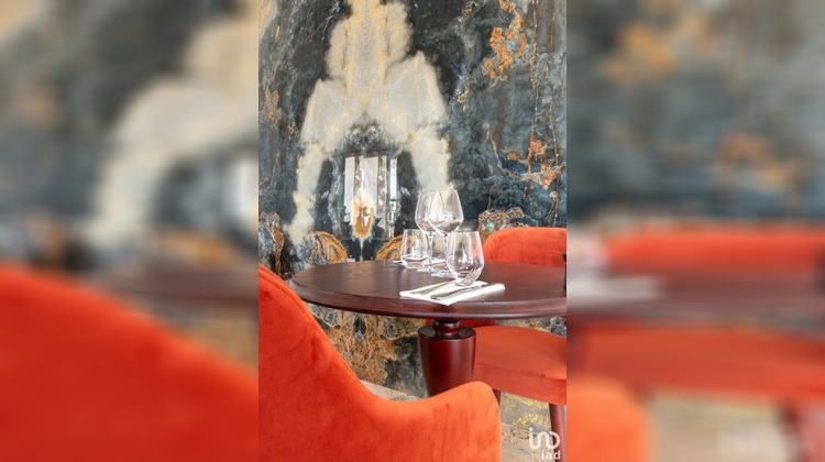 Ma-Cabane - Vente Local commercial Les Issambres, 2364 m²