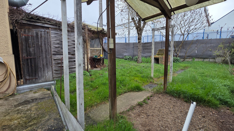 Ma-Cabane - Vente Local commercial LES MUREAUX, 240 m²