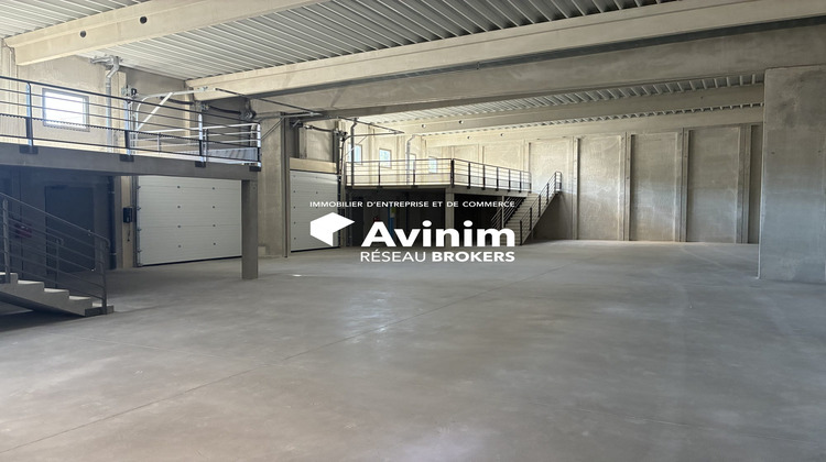 Ma-Cabane - Vente Local commercial Les Pennes-Mirabeau, 404 m²