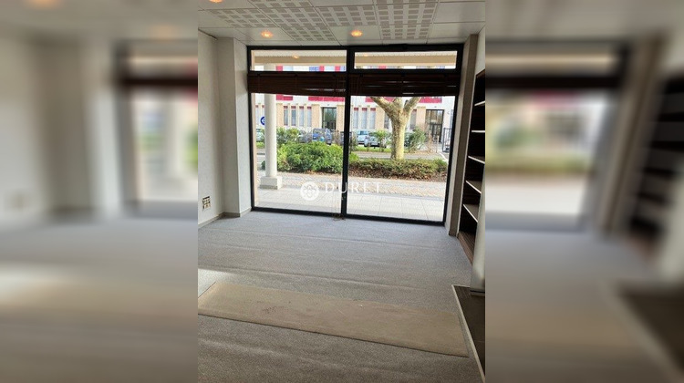 Ma-Cabane - Vente Local commercial Les Sables-d'Olonne, 136 m²