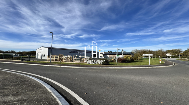 Ma-Cabane - Vente Local commercial Les Touches, 472 m²