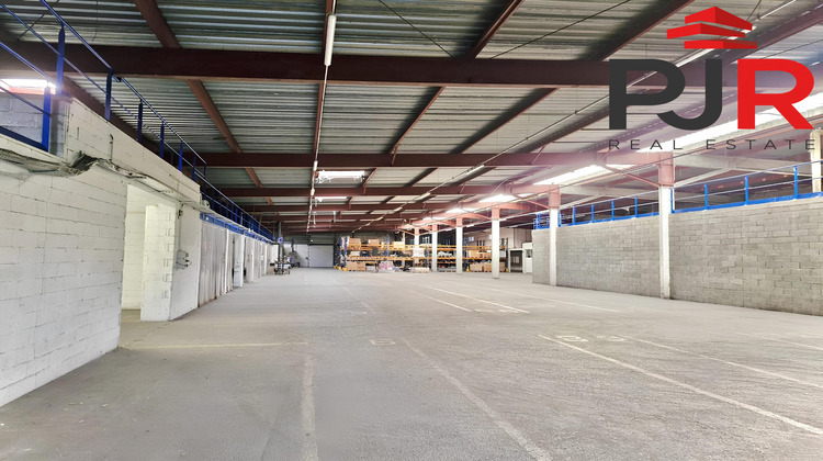Ma-Cabane - Vente Local commercial Lesménils, 2600 m²