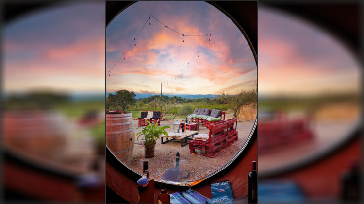 Ma-Cabane - Vente Local commercial LEZIGNAN-CORBIERES, 680 m²