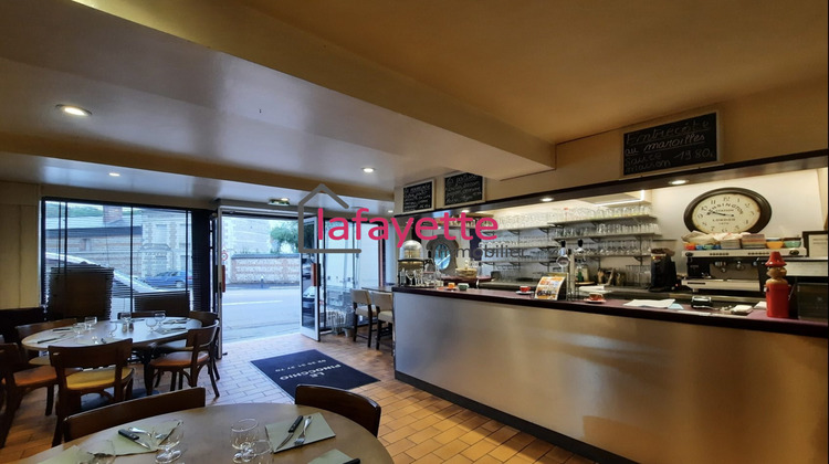 Ma-Cabane - Vente Local commercial Lillebonne, 250 m²