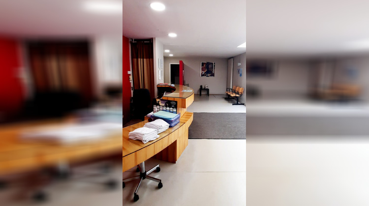 Ma-Cabane - Vente Local commercial Lillebonne, 621 m²