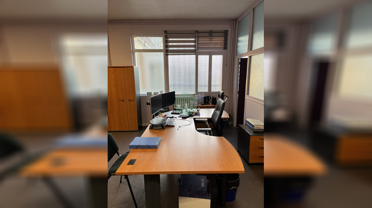 Ma-Cabane - Vente Local commercial Lillebonne, 130 m²