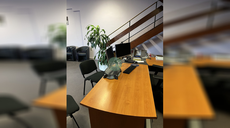 Ma-Cabane - Vente Local commercial Lillebonne, 130 m²