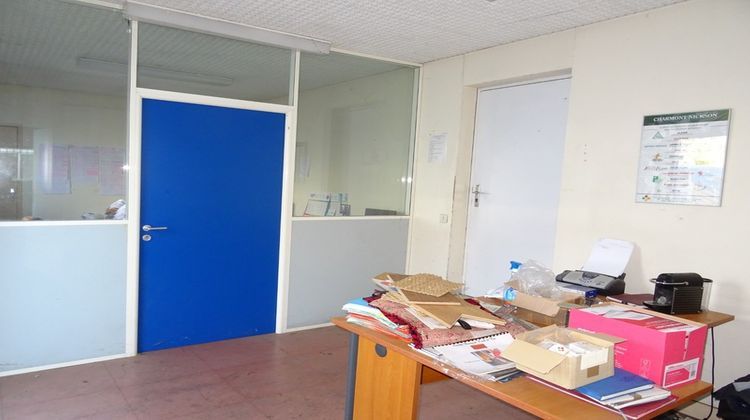 Ma-Cabane - Vente Local commercial LIMEIL BREVANNES, 680 m²