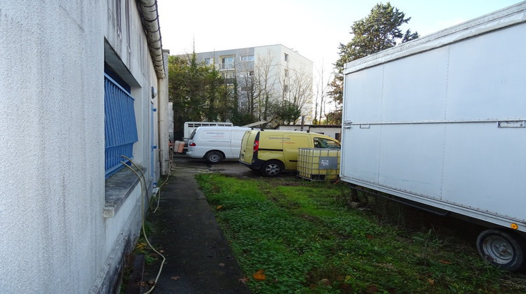 Ma-Cabane - Vente Local commercial LIMEIL BREVANNES, 680 m²