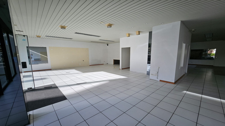 Ma-Cabane - Vente Local commercial Lisieux, 135 m²