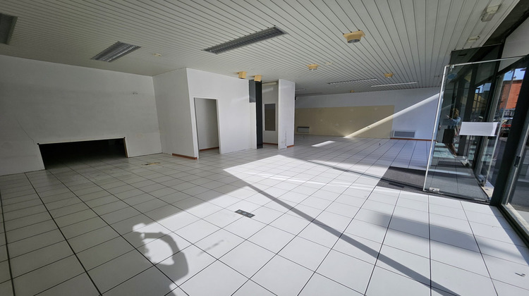 Ma-Cabane - Vente Local commercial Lisieux, 135 m²