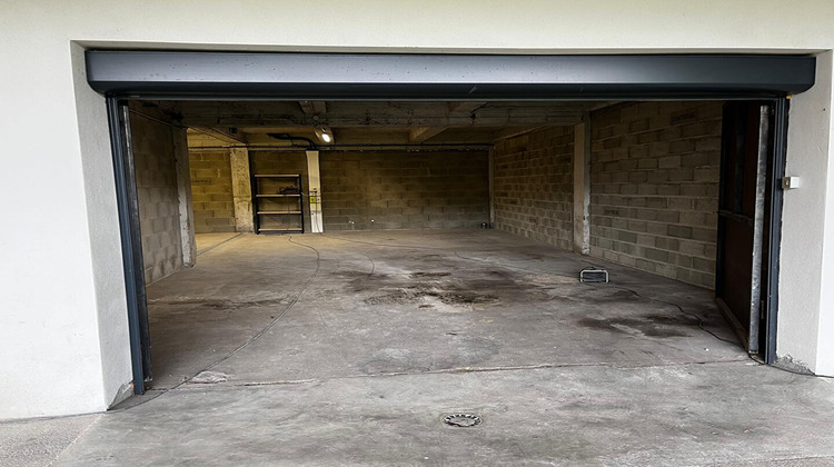 Ma-Cabane - Vente Local commercial LISSIEU, 210 m²