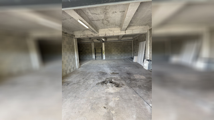 Ma-Cabane - Vente Local commercial LISSIEU, 210 m²